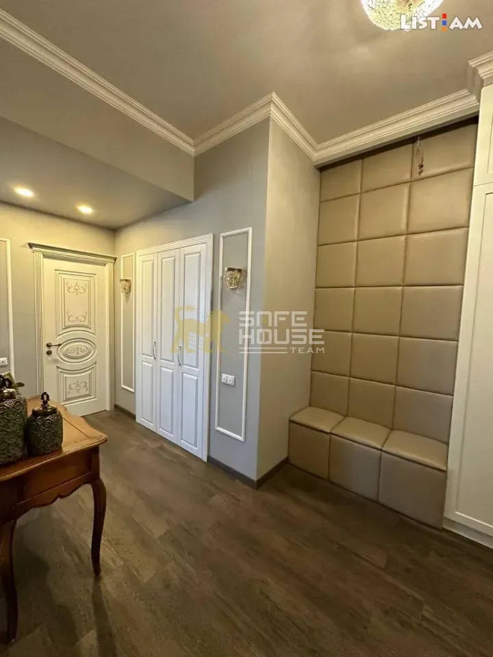 Վարձակալության 3 սենյականոց բնակարան