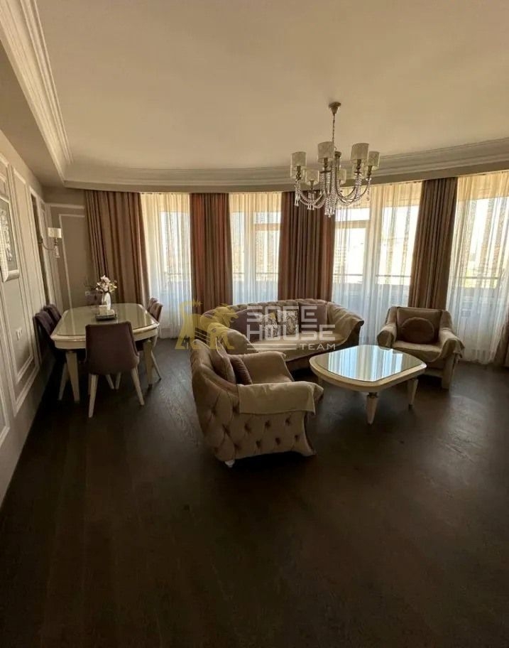 Վարձակալության 3 սենյականոց բնակարան