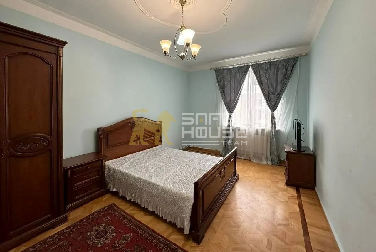 Վաճառքի 3 սենյականոց բնակարան
