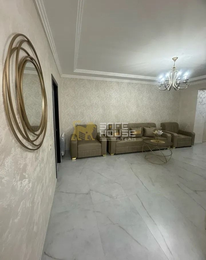 Վաճառքի 2 սենյականոց բնակարան 