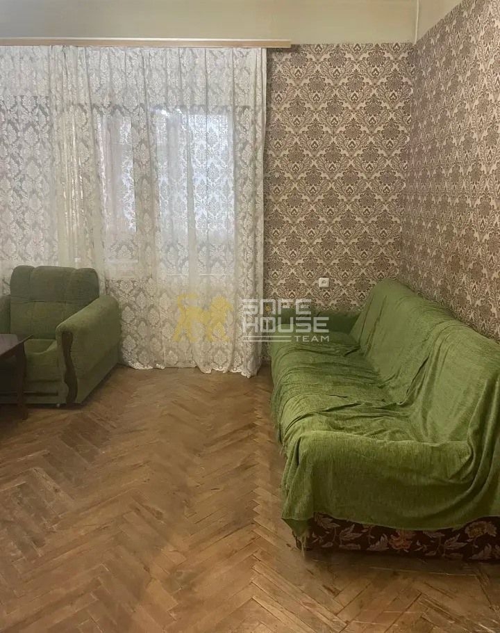 Վաճառքի 3 սենյականոց բնակարան