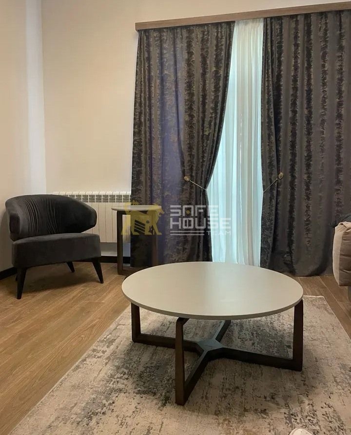 Վարձակալության 3 սենյականոց բնակարան