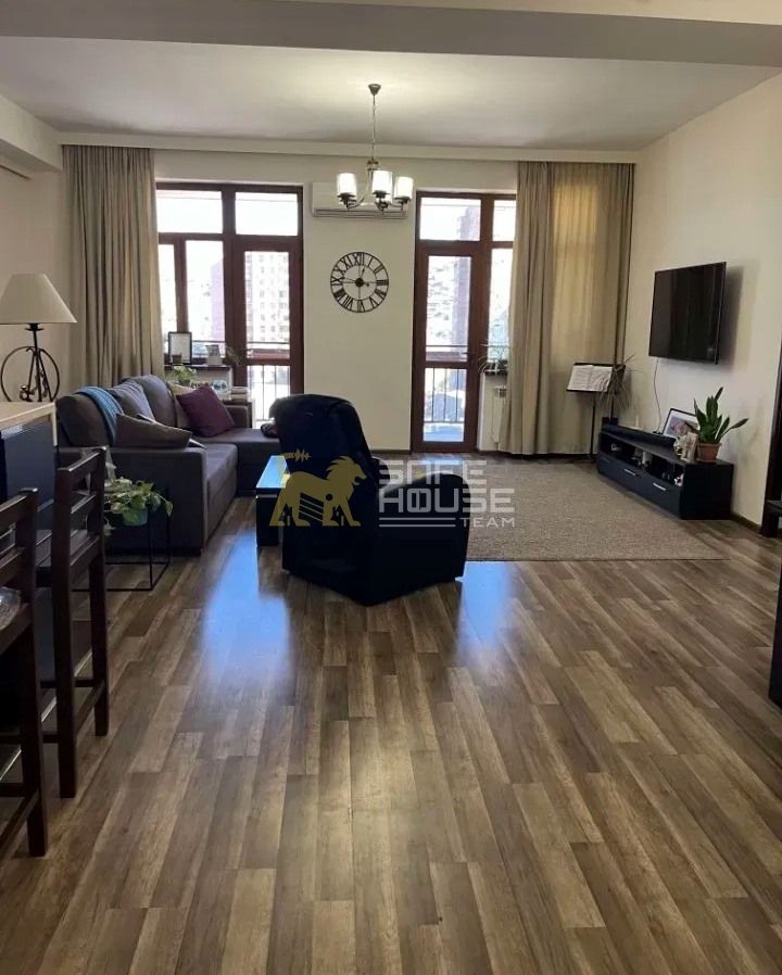 Վաճառքի 2 սենյականոց բնակարան