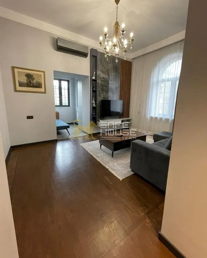 Վաճառքի 3 սենյականոց բնակարան