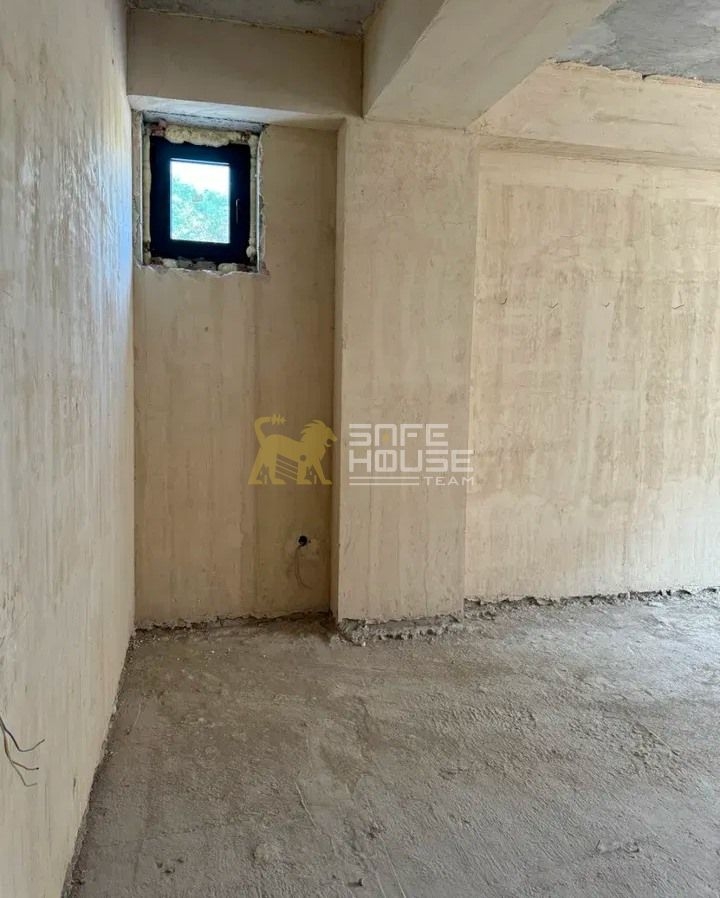 Վաճառքի 2 սենյականոց բնակարան