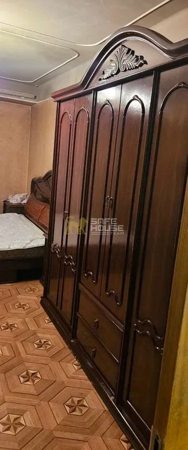 Վաճառքի 4 սենյականոց բնակարան