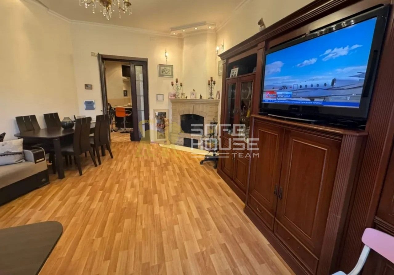 Վաճառքի 2 սենյականոց բնակարան