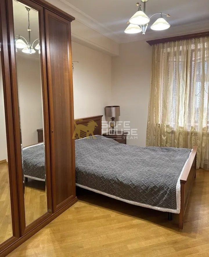 Վաճառքի բնակարան Կենտրոնում 
