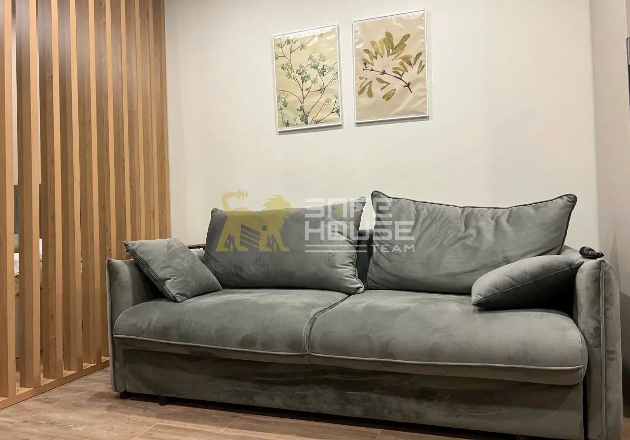 տրվում է օրավարձով 1 սենյականոց գեղեցիկ բնակարան 