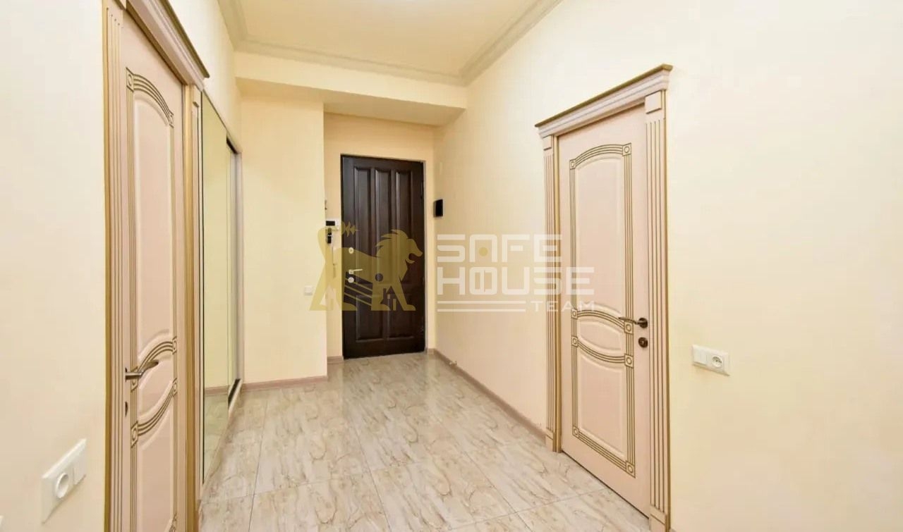  Օրավարձով 3 սենյականոց բնակարան