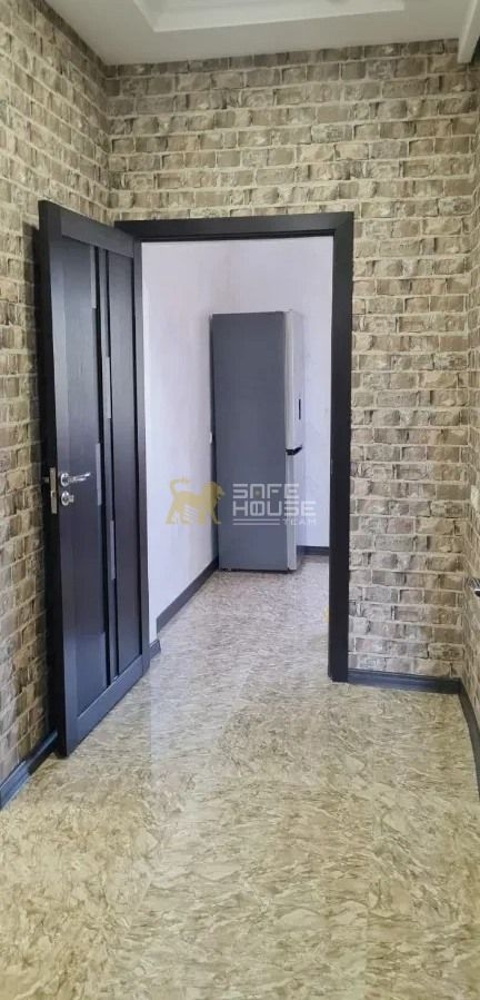 Վարձակալության 3 սենյականոց բնակարան