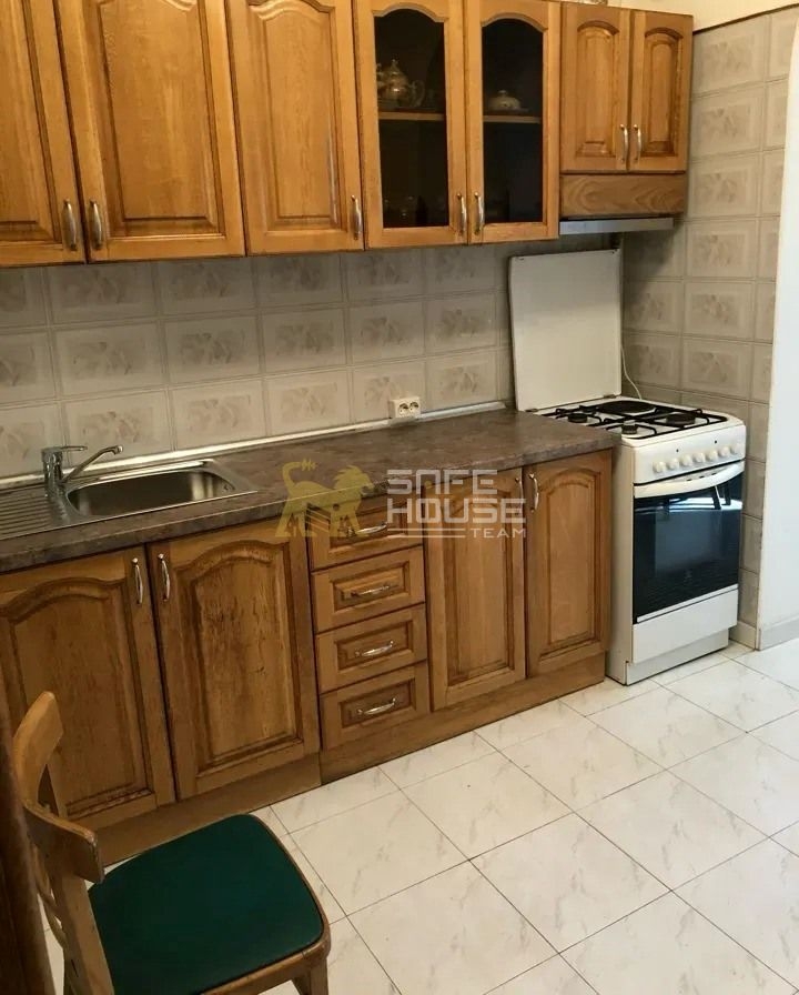 Վարձակալության 3 սենյականոց բնակարան
