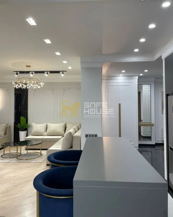 Վաճառքի 3 սենյականոց բնակարան 