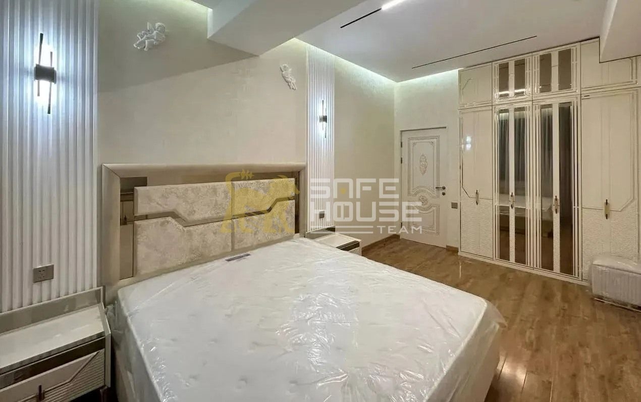 Վարձակալության 4 սենյականոց բնակարան
