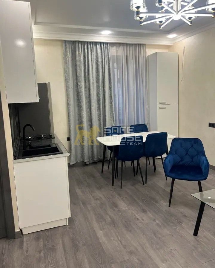 Վարձակալության 2 սենյականոց բնակարան
