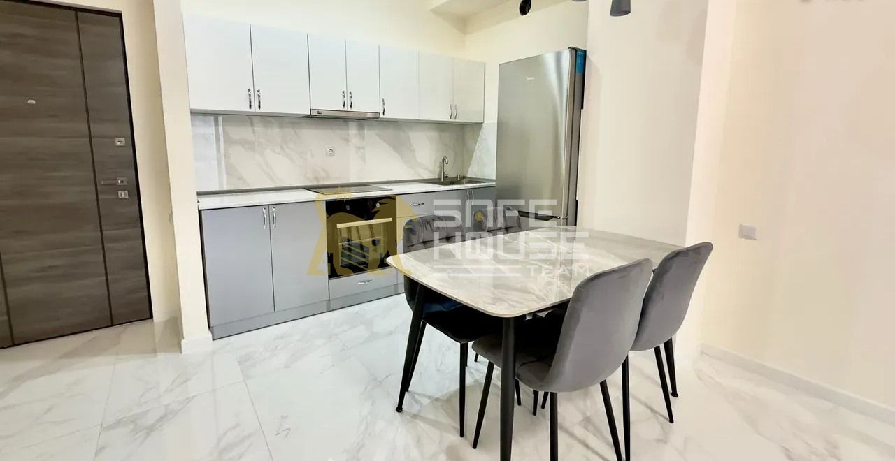 Վաճառքի 2 սենյականոց բնակարան