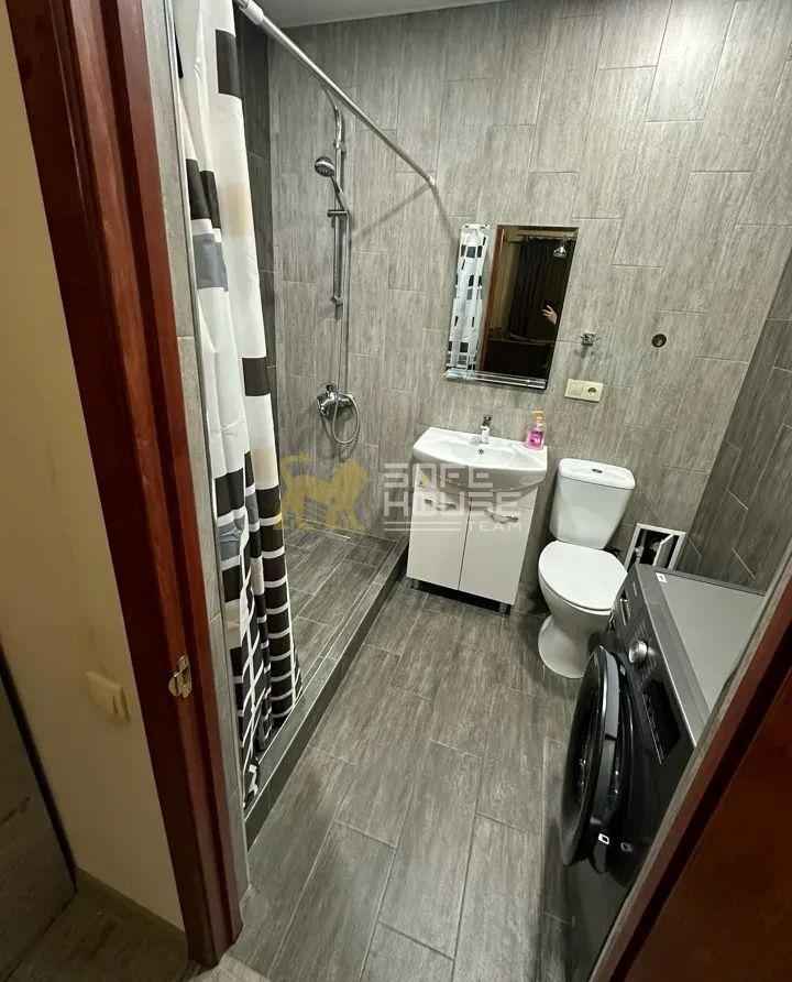 Վարձակալության 3 սենյականոց բնակարան