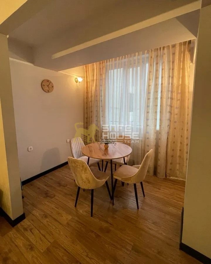 Վարձակալության 2 սենյականոց բնակարան