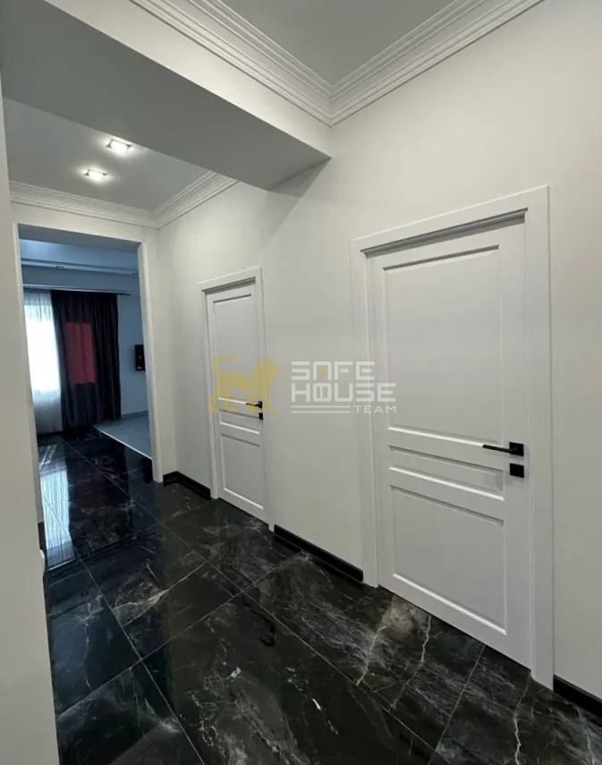 Վարձակալության 3 սենյականոց բնակարան