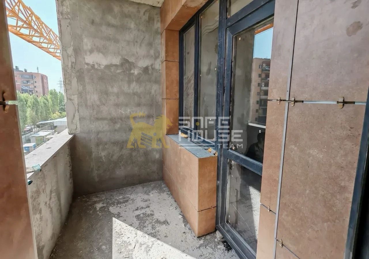 Վաճառքի 2 սենյականոց բնակարան