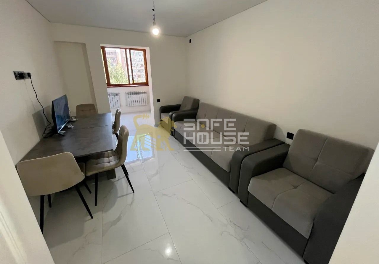 Վաճառքի 2 սենյականոց բնակարան