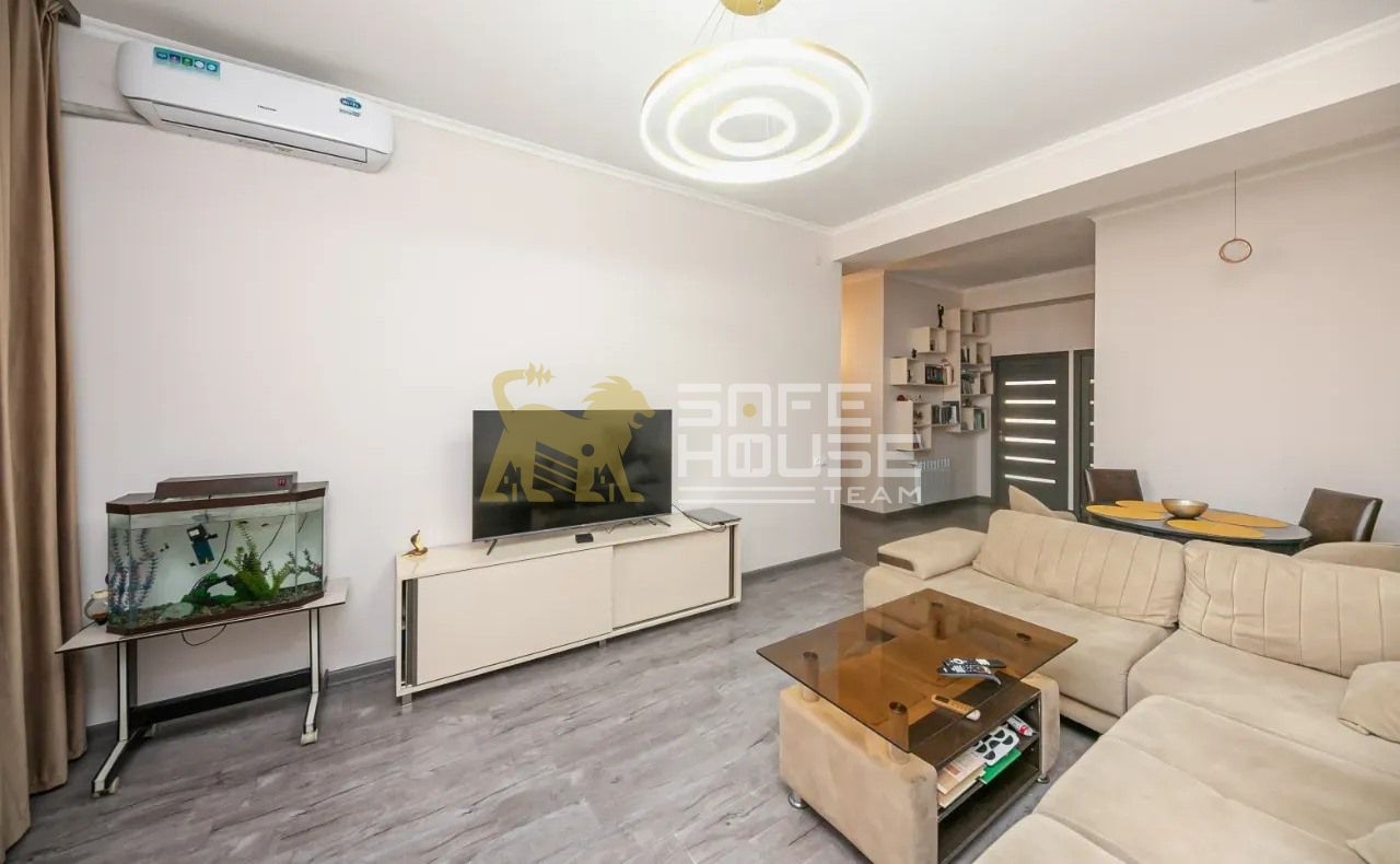 Վաճառքի 3 սենյականոց բնակարան 