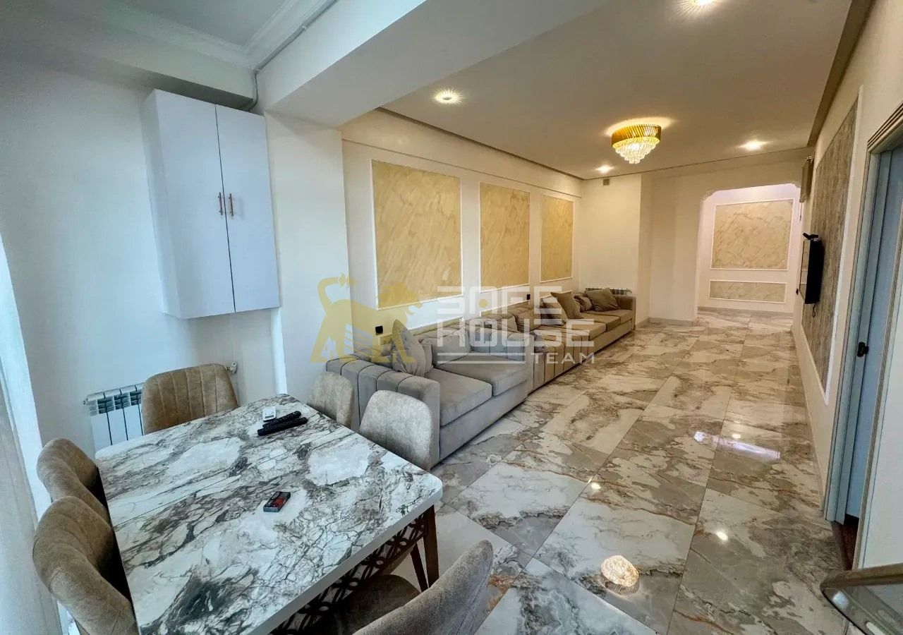 Վարձակալության 3 սենյականոց բնակարան