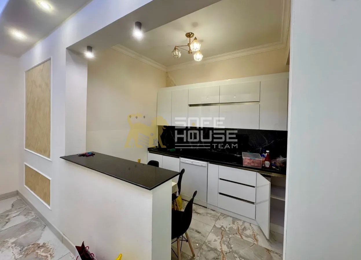 Վարձակալության 3 սենյականոց բնակարան