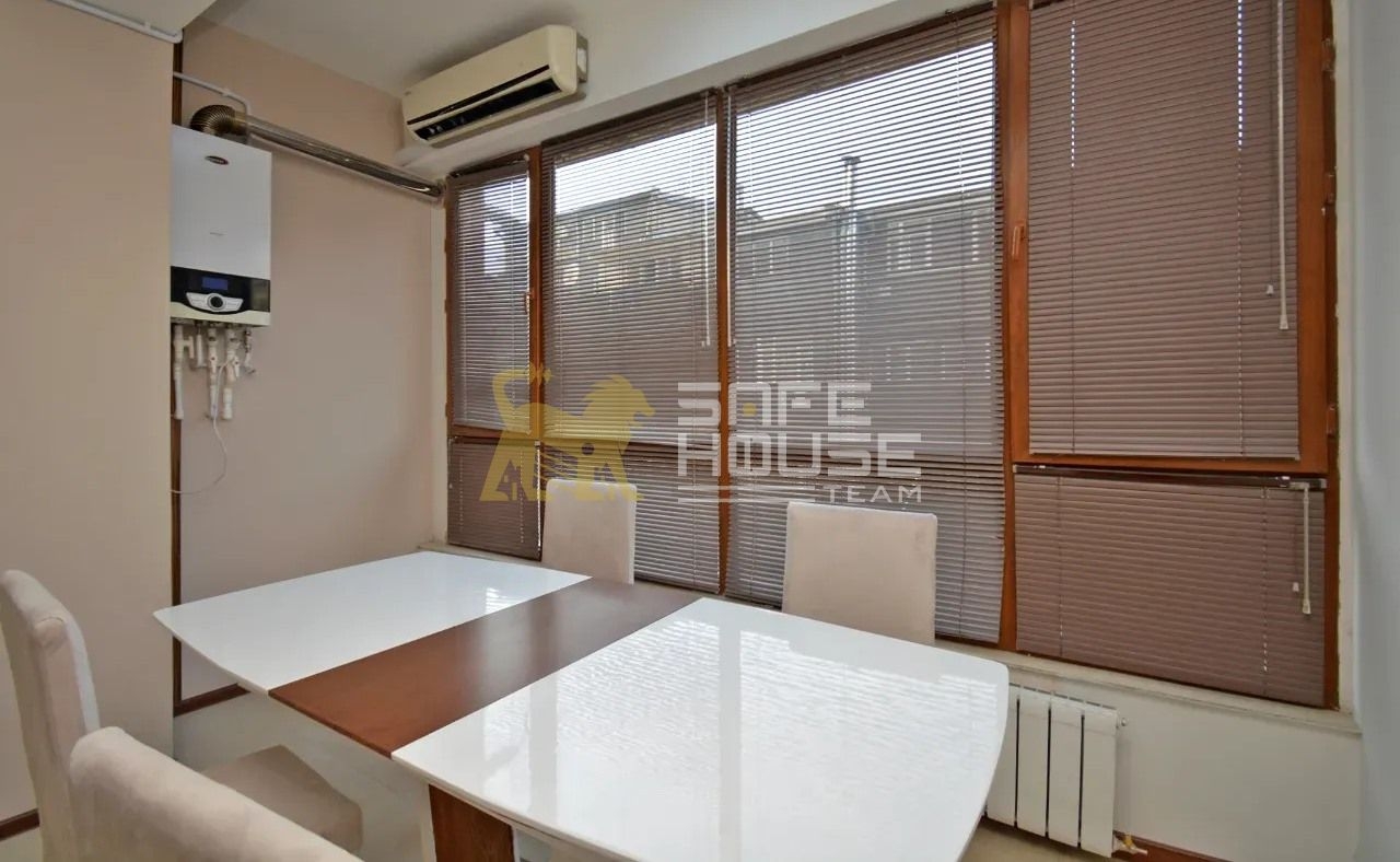 Վաճառքի 3 սենյականոց բնակարան 