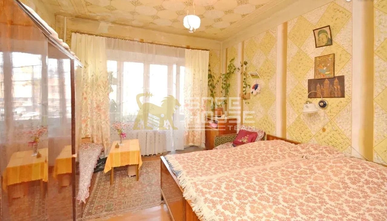 Վաճառքի 3 սենյականոց բնակարան 