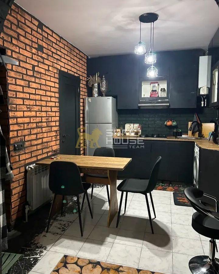 Վաճառքի  սեփական տուն Զովունիում