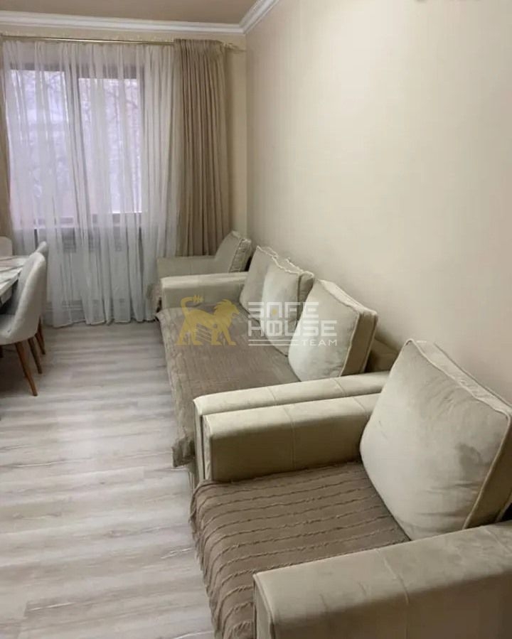 Վարձակալության 3 սենյականոց բնակարան