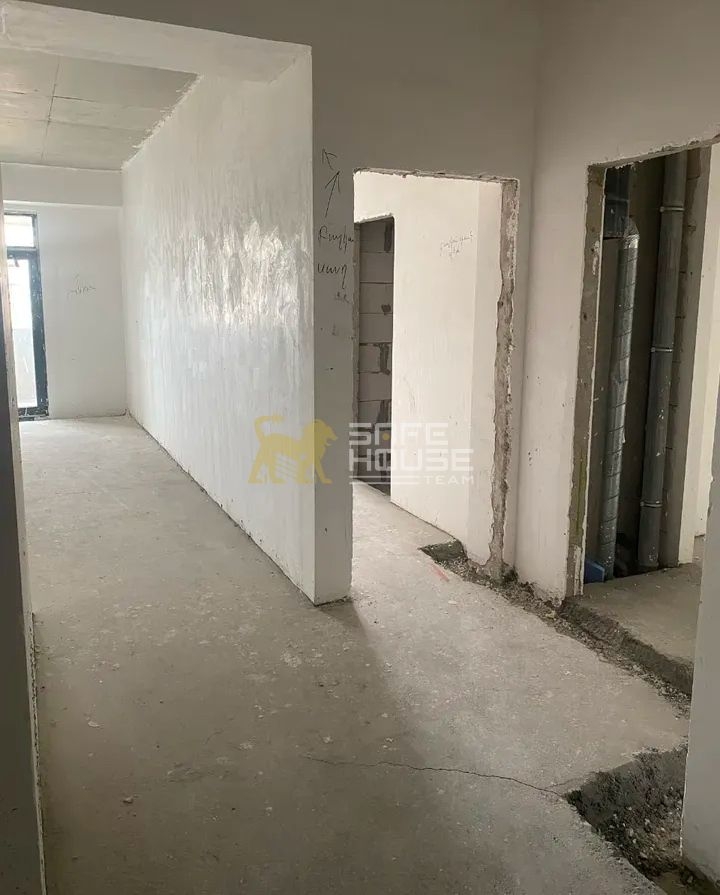 Վաճառքի 3 սենյականոց բնակարան 