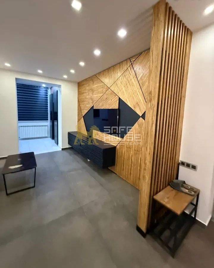 Վաճառքի 3 սենյականոց բնակարան 