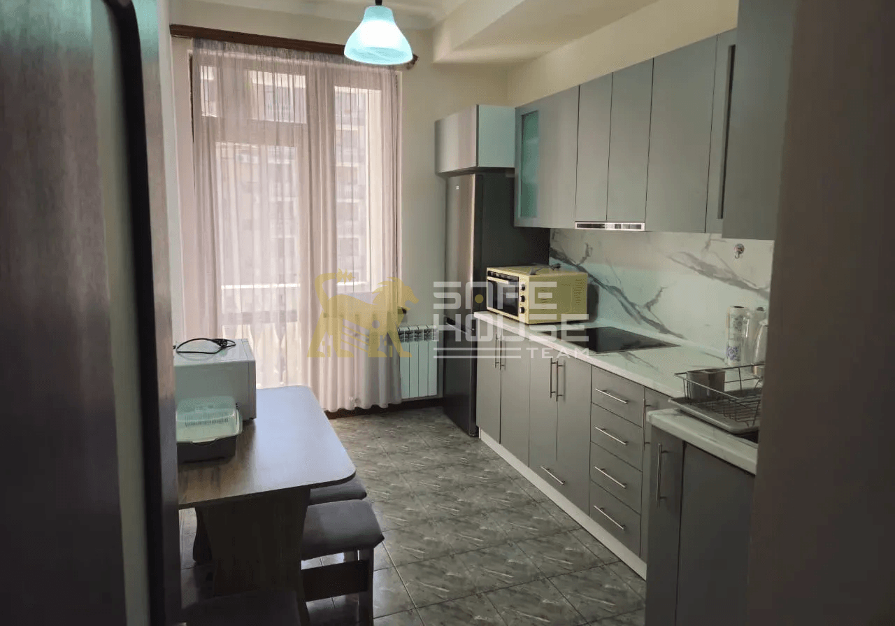 Վարձակալության 3 սենյականոց բնակարան