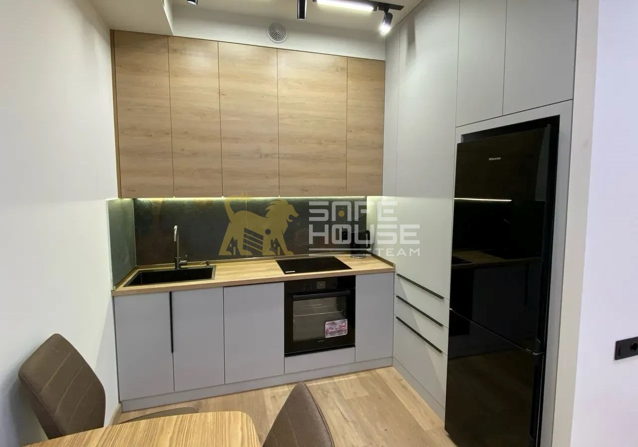 Վաճառքի 2 սենյականոց բնակարան 