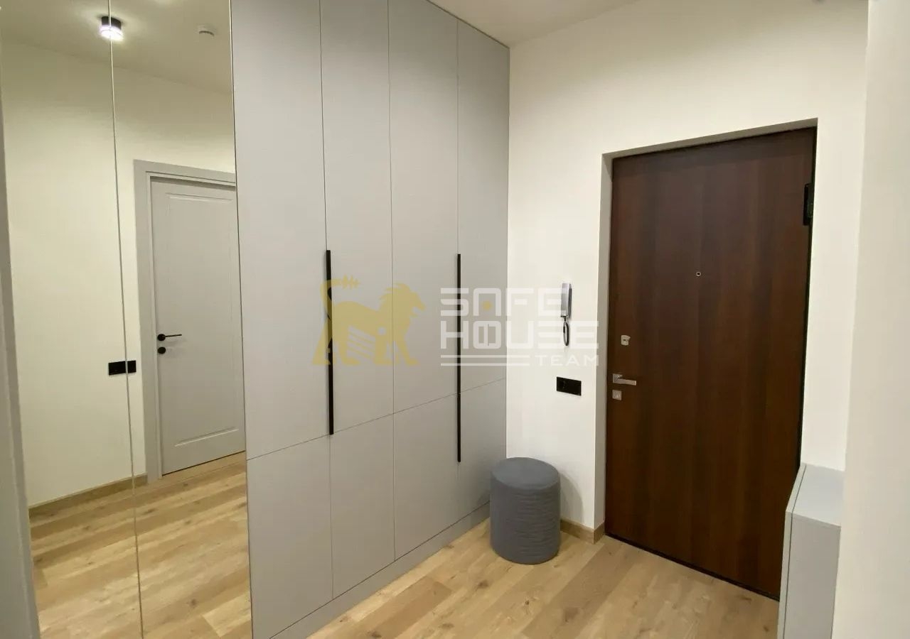 Վաճառքի 2 սենյականոց բնակարան 