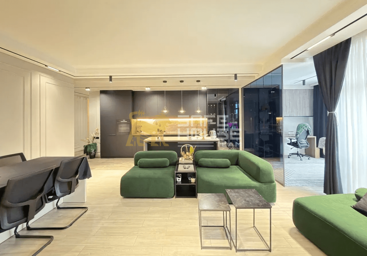 Վաճառքի 3 սենյականոց բնակարան 