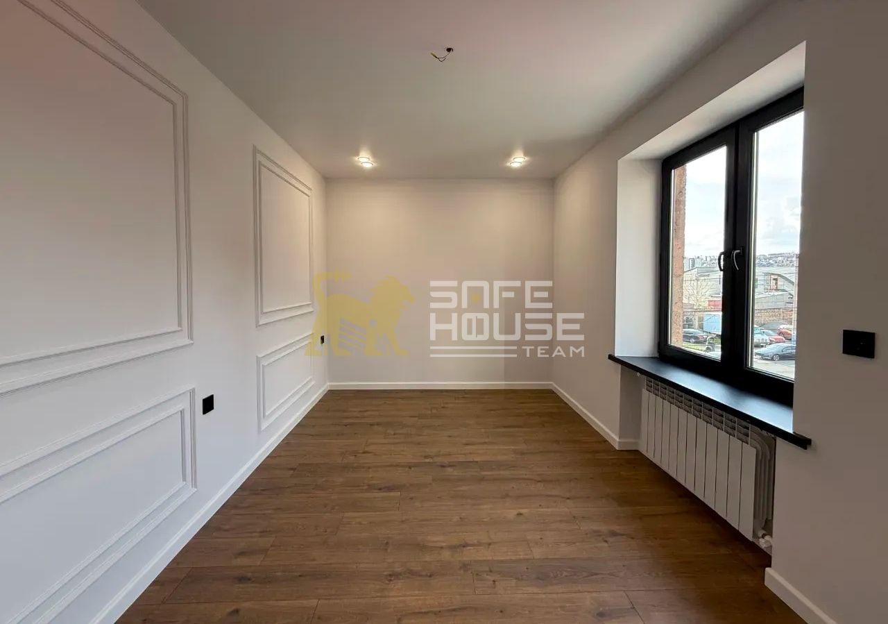 Վաճառքի 3 սենյականոց բնակարան 