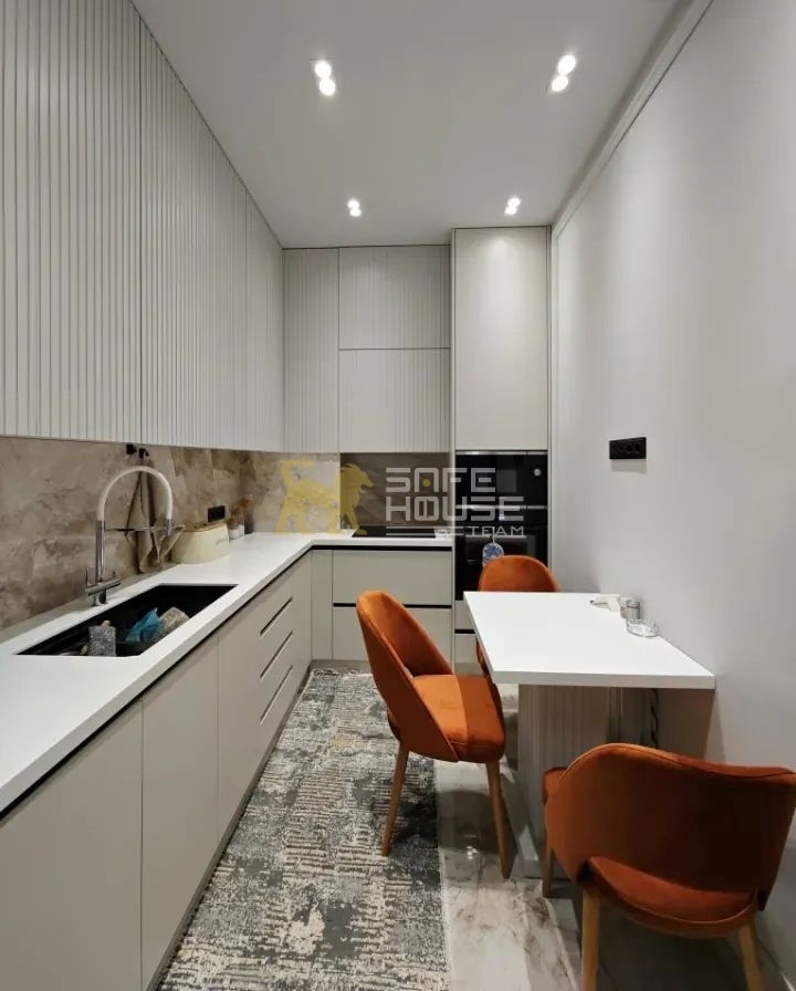 Վաճառքի 3 սենյականոց բնակարան 