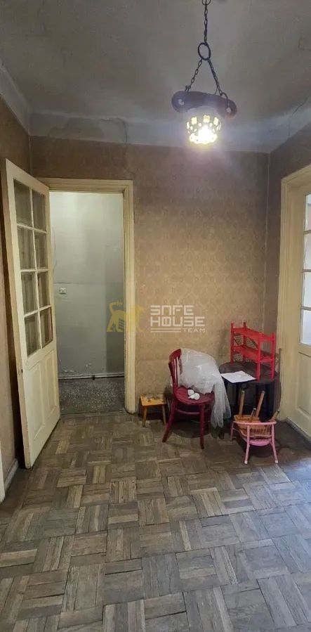 Վաճառքի 2 սենյականոց բնակարան 