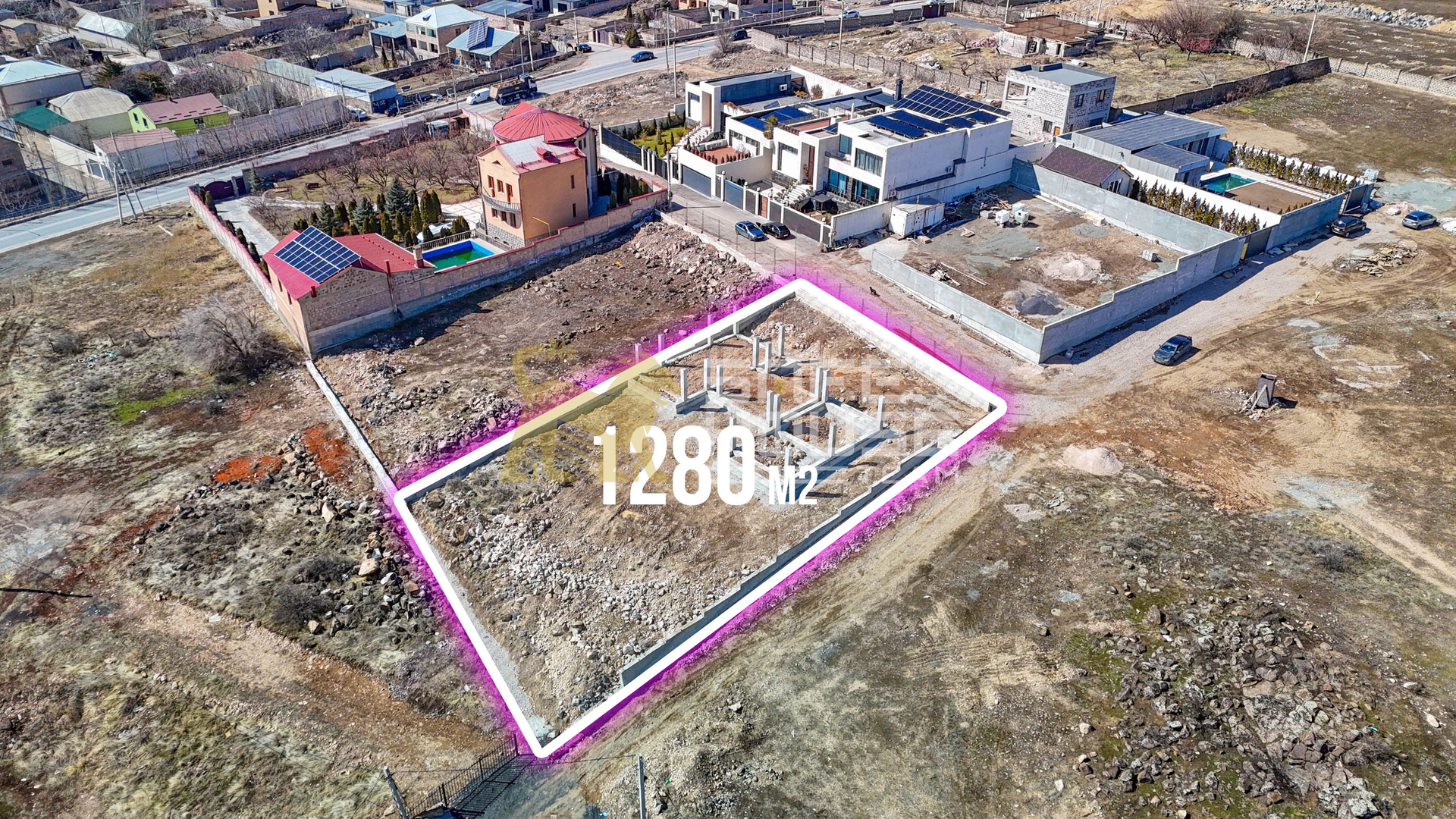 Վաճառքի հողատարածք