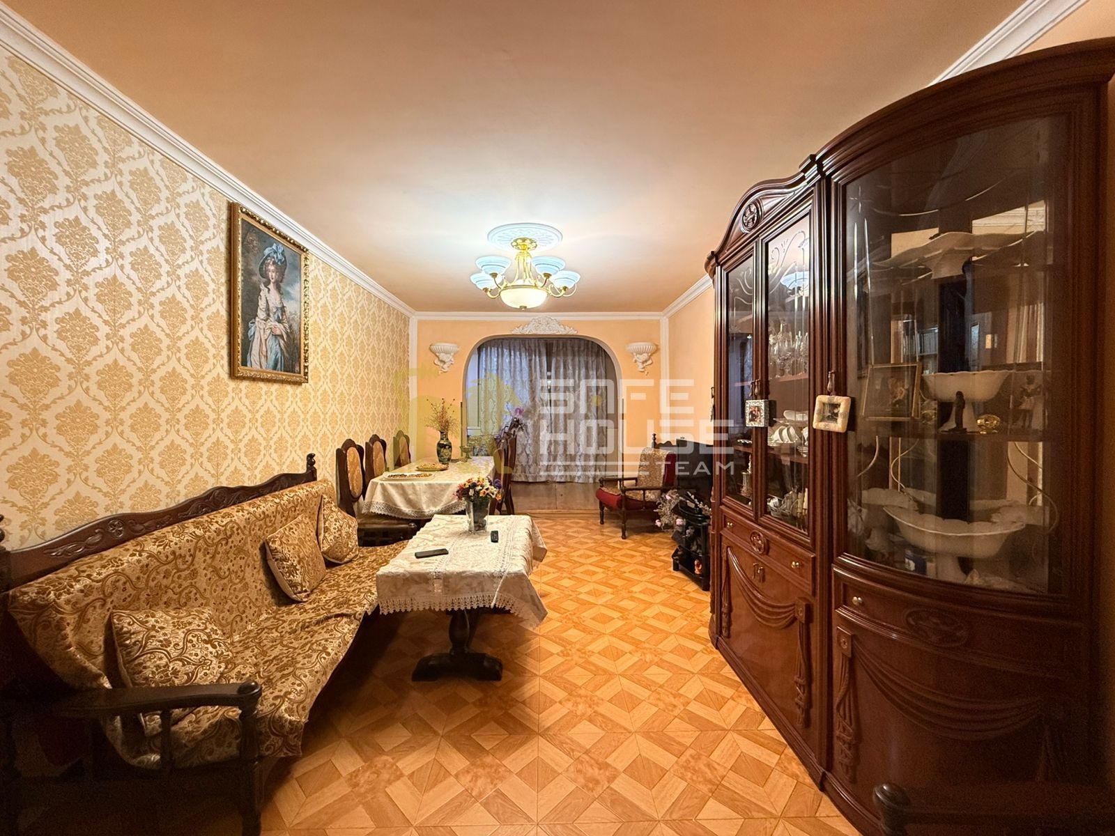 Վարձակալության 3 սենյականոց բնակարան