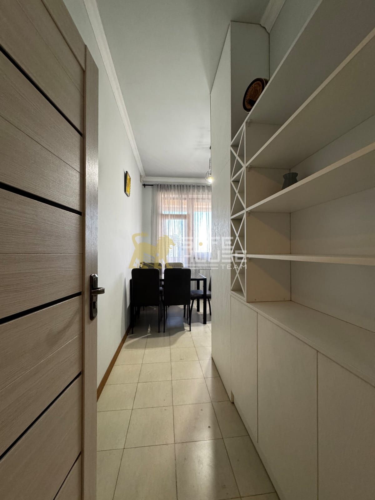 Վարձակալության 3 սենյականոց բնակարան