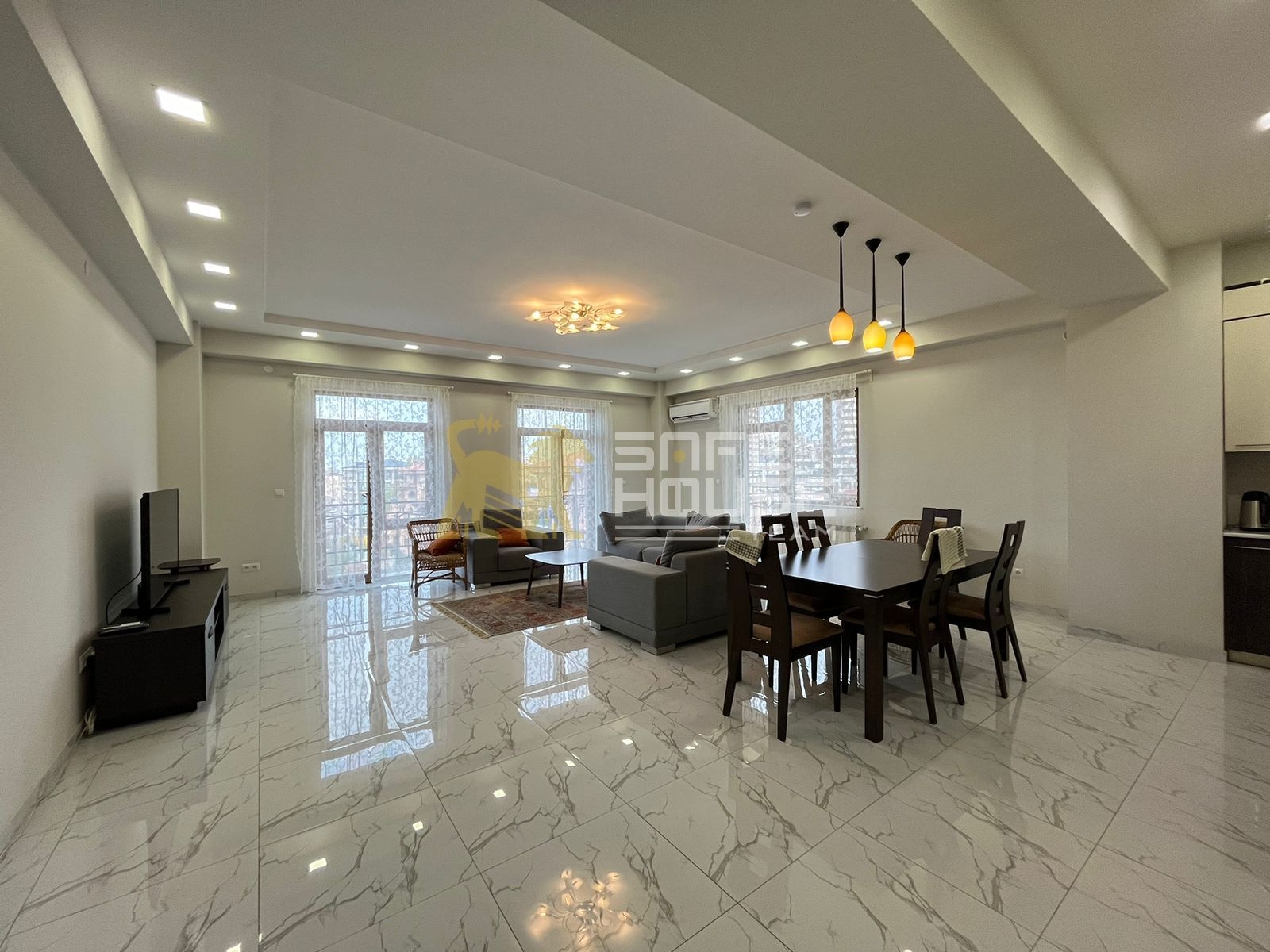 Վարձակալության 4 սենյականոց բնակարան