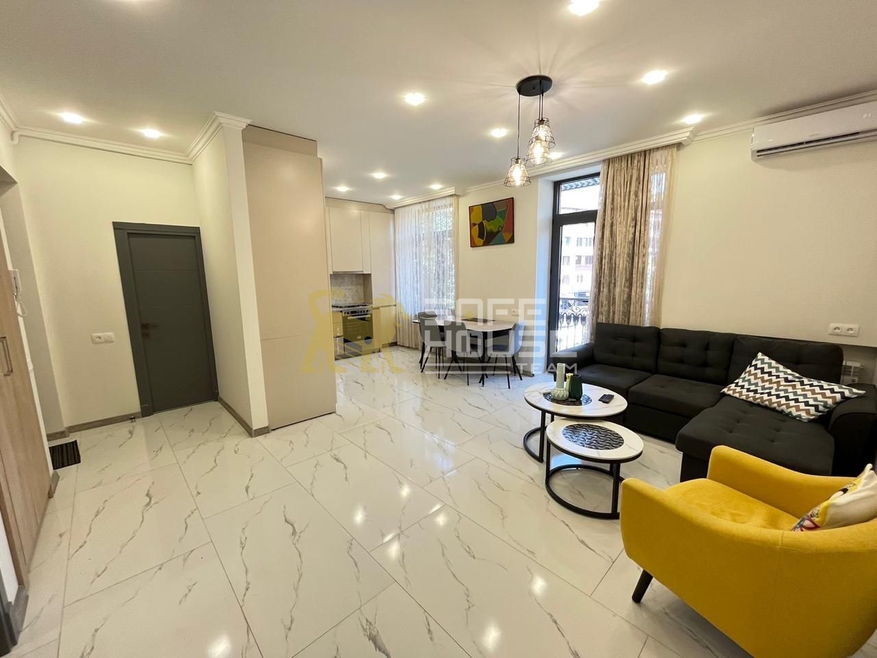 Վաճառքի 2 սենյականոց բնակարան