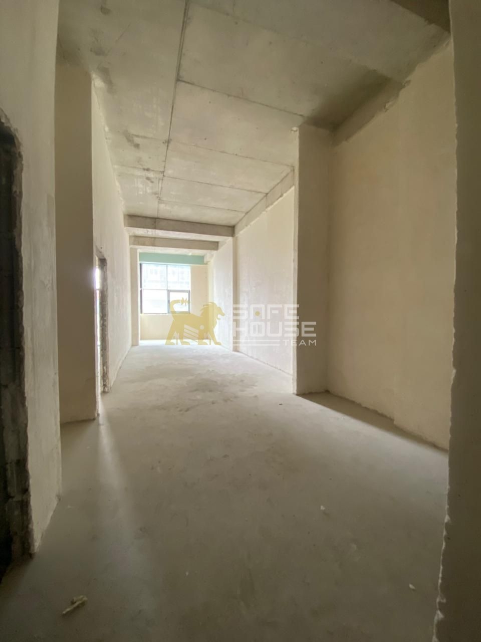 Վաճառքի 3 սենյականոց բնակարան 