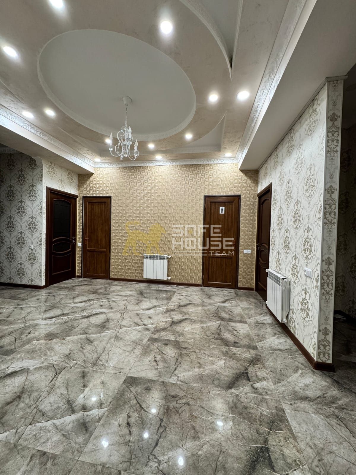 Վարձակալության 4 սենյականոց բնակարան