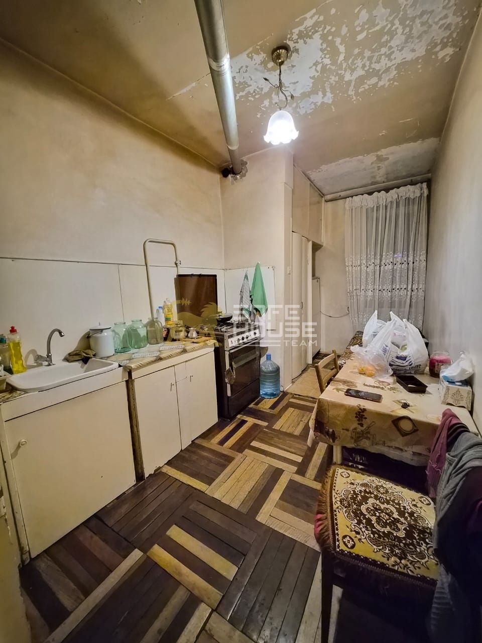 Վաճառքի 2 սենյականոց բնակարան 