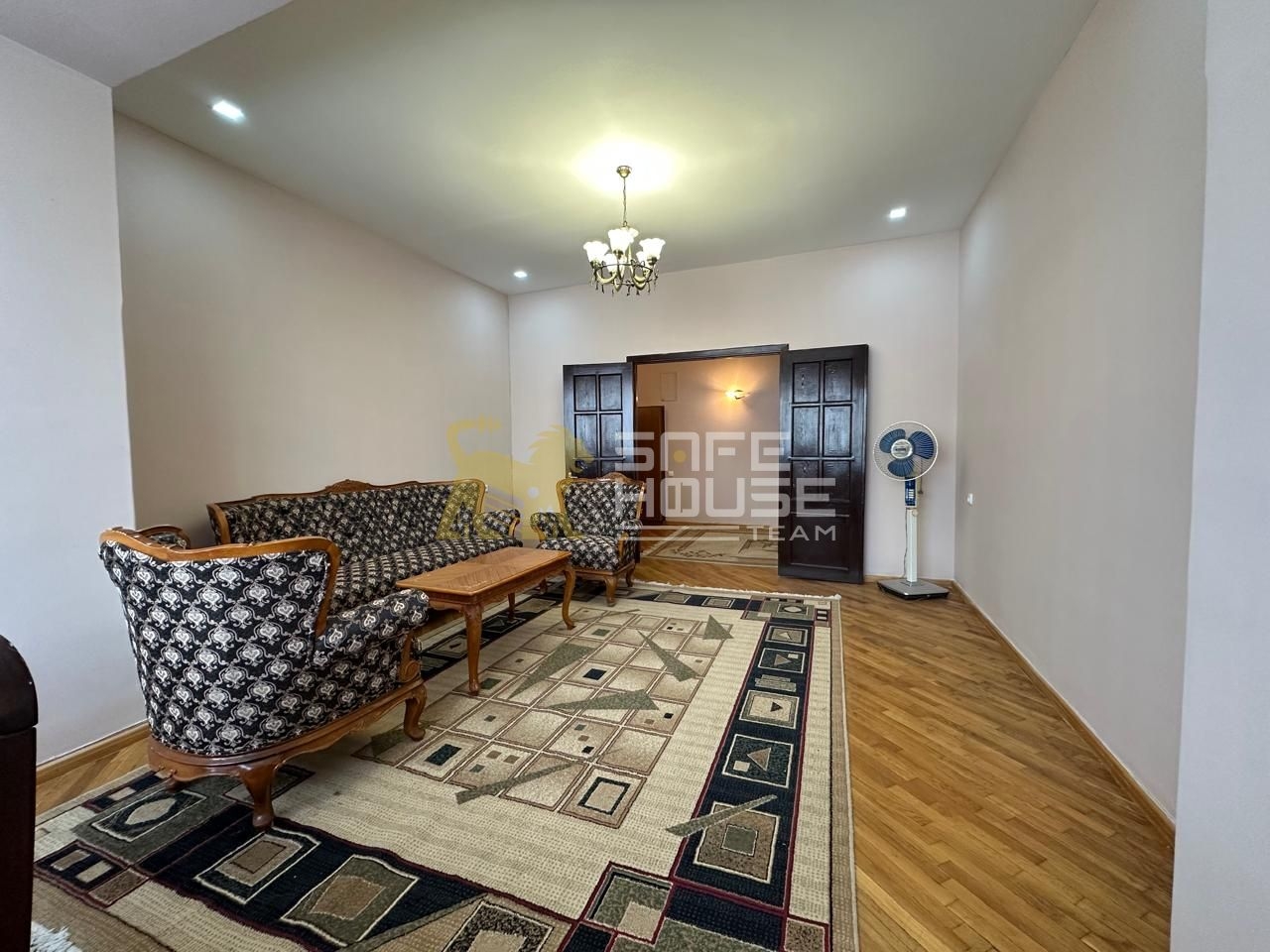 Վաճառքի 2 սենյականոց բնակարան 